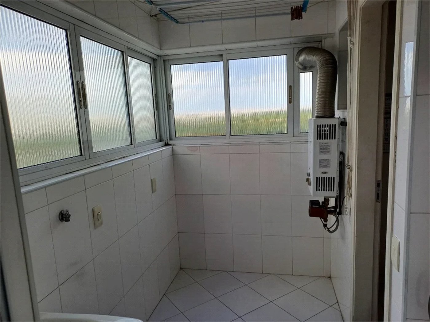 Apartamento à venda com 3 quartos, sendo 1 suíte,  em Brooklin Paulista, São Paulo, SP