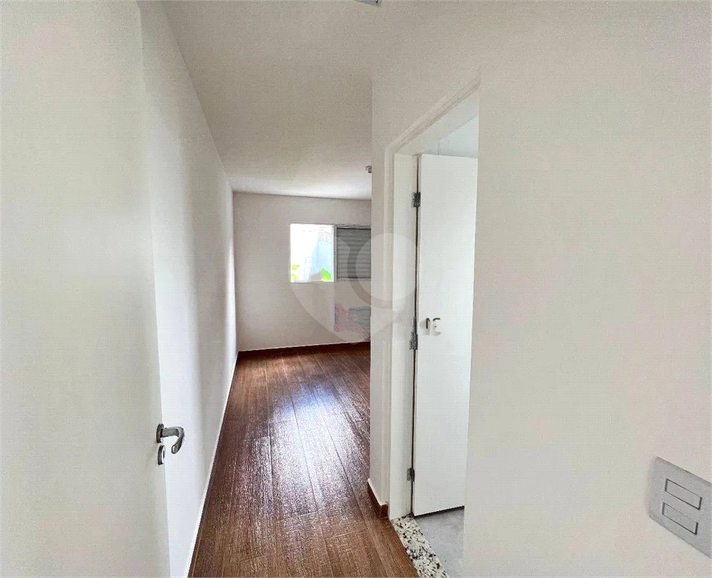 Sobrado à venda com 3 suítes em Jardim dos Pinheiros, Atibaia, SP