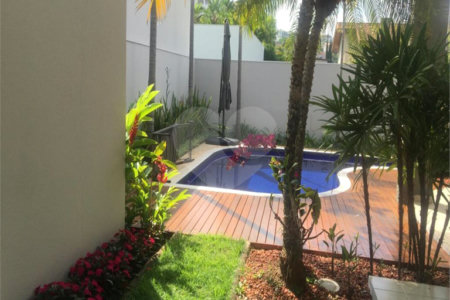 Casa à venda com 3 suítes no condomínio Jardim Vila Paradiso, Indaiatuba - SP