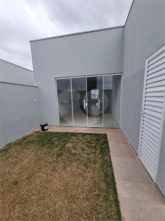 Casa à venda com 3 quartos, sendo 1 suíte, em Campos Ville, Araraquara, SP