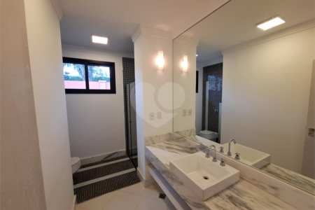 Casa à venda ou para alugar com 4 quartos, sendo 3 suítes, no condomínio Chácara Residencial Santa Maria, Votorantim - SP