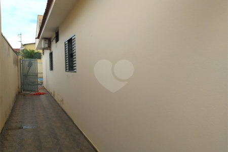 Casa à venda com 3 quartos, sendo 2 suítes, em Jardim das Estações (vila Xavier), Araraquara, SP