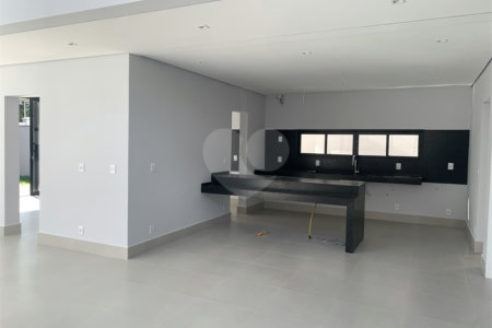 Casa à venda ou para alugar com 4 quartos, sendo 3 suítes, no condomínio Alphaville Nova Esplanada 1, Votorantim - SP