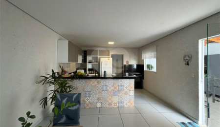 Casa à venda com 2 quartos, sendo 1 suíte,  em Portal dos Pinheiros Iii, Itapetininga, SP