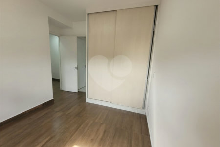 Apartamento à venda com 3 quartos, sendo 1 suíte, em Barra Funda, São Paulo, SP