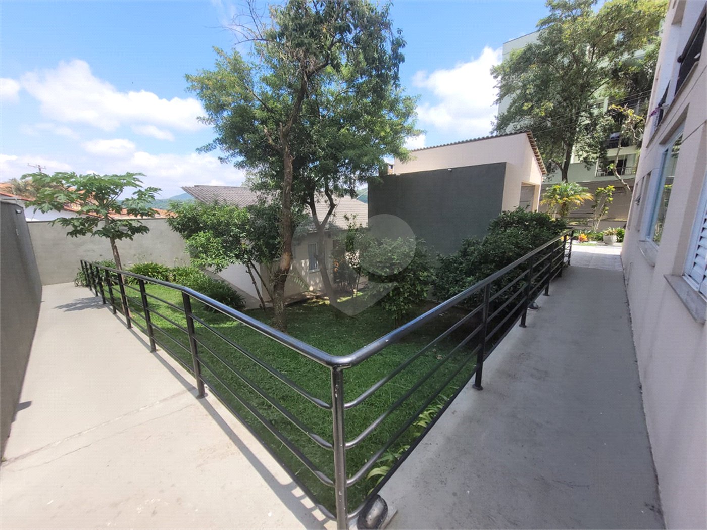 Apartamento à venda com 2 quartos em Horto, São Paulo, SP