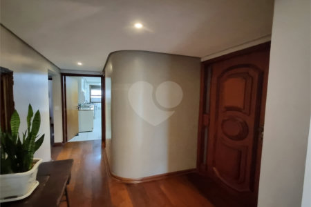 Apartamento à venda com 3 quartos, sendo 1 suíte, em Santana, São Paulo, SP