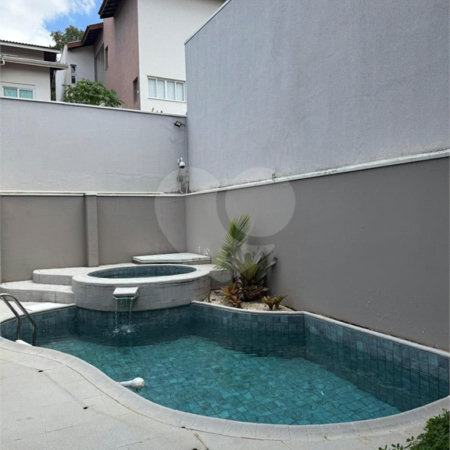 Casa à venda com 3 suítes no condomínio Santa Teresa, Jundiaí - SP