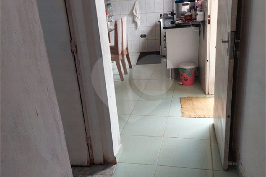 Sobrado à venda com 4 quartos em Vila Clarice, São Paulo, SP