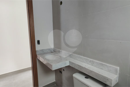 Casa Térrea à venda com 3 quartos, sendo 1 suíte,  em Nova Cerejeira, Atibaia, SP