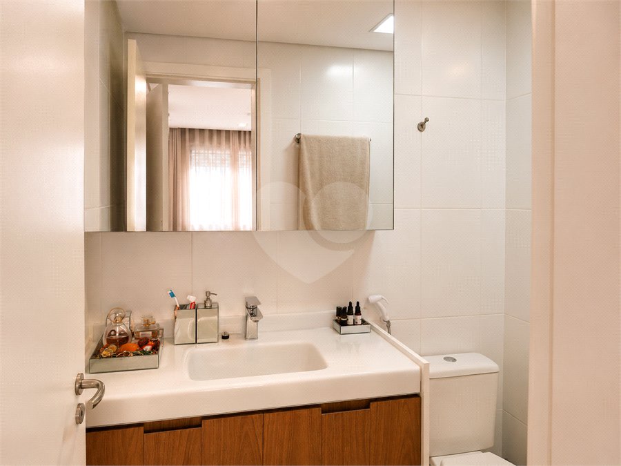 Apartamento à venda com 2 quartos, sendo 1 suíte, em Morumbi, São Paulo, SP