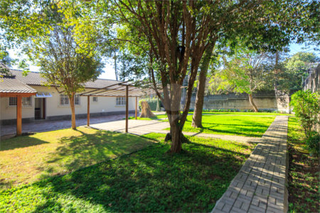 Casa Térrea à venda com 3 quartos, sendo 1 suíte, em Alto da Boa Vista, São Paulo, SP