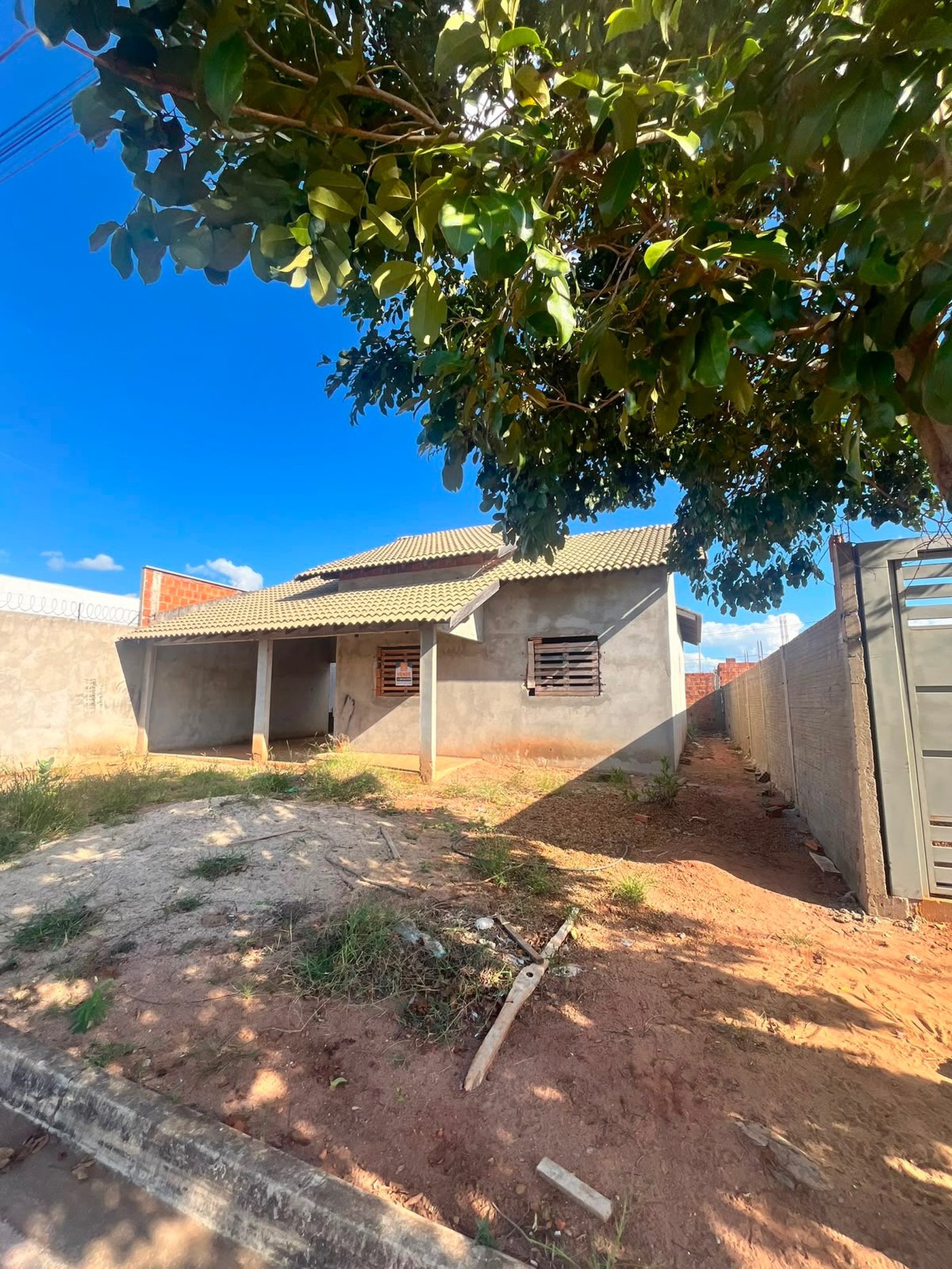 Casa à venda com 2 quartos em Real Park, Três Lagoas, MS