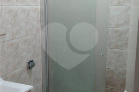 Sobrado à venda com 3 quartos, sendo 1 suíte, em Chora Menino, São Paulo, SP