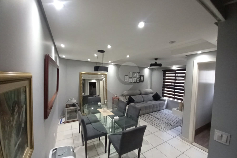 Casa à venda com 2 suítes no condomínio Da Chácara, São Paulo - SP