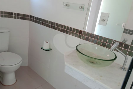 Casa em condomínio à venda com 4 quartos, sendo 1 suíte,  em Rasa, Armação dos Búzios, RJ