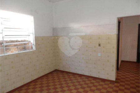 Casa à venda com 2 quartos no Centro, Vinhedo, SP