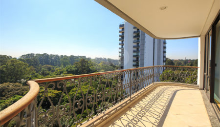 Duplex à venda ou para alugar com 5 suítes em Alto da Boa Vista, São Paulo, SP