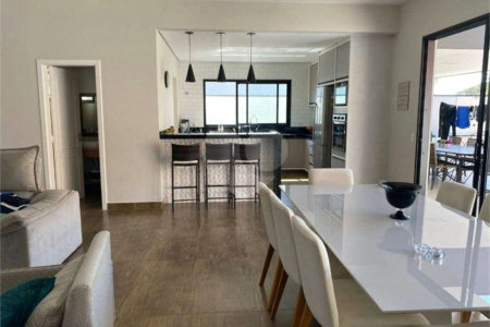 Casa à venda com 3 quartos, sendo 1 suíte,  no condomínio Jardins DI Roma Piazza Navonna, Indaiatuba - SP