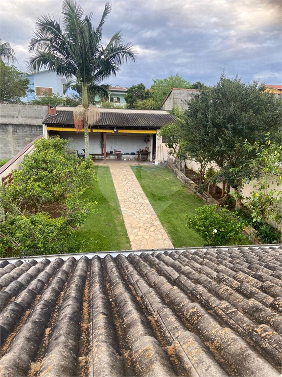 Sobrado à venda com 3 quartos, sendo 1 suíte,  em Vila Suissa, Mogi das Cruzes, SP