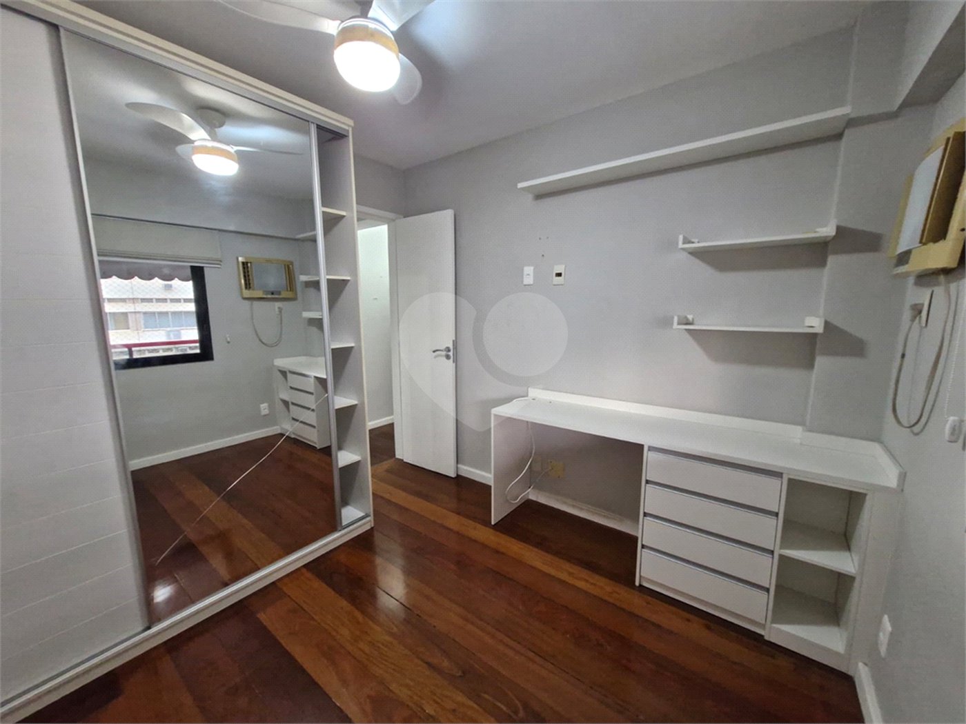 Apartamento à venda com 3 quartos, sendo 1 suíte,  em Tijuca, Rio de Janeiro, RJ