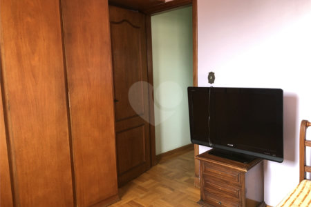 Sobrado à venda com 3 quartos em Jardim Franca, São Paulo, SP