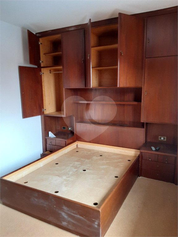 Sobrado à venda ou para alugar com 3 quartos, sendo 1 suíte, em Vila Paulista, São Paulo, SP