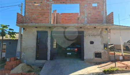 Casa à venda com 3 quartos, sendo 1 suíte,  em Residencial Reserva da Mata, Itapetininga, SP