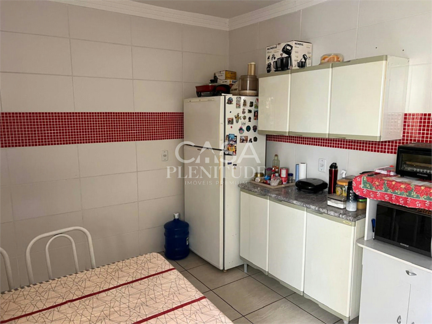 Sobrado à venda com 1 quarto, sendo 2 suítes, em Vila Santana, Sorocaba, SP