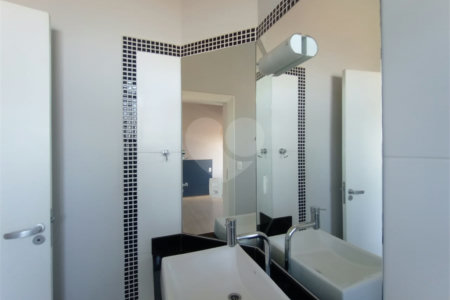 Casa à venda com 3 suítes em Vila Nastri, Itapetininga, SP