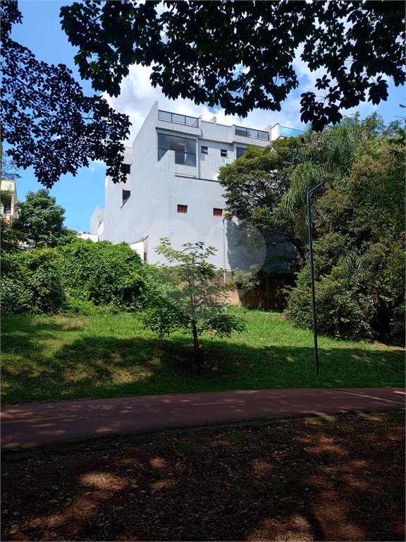 Apartamento à venda com 3 quartos, sendo 1 suíte, em Vila Eldízia, Santo André, SP
