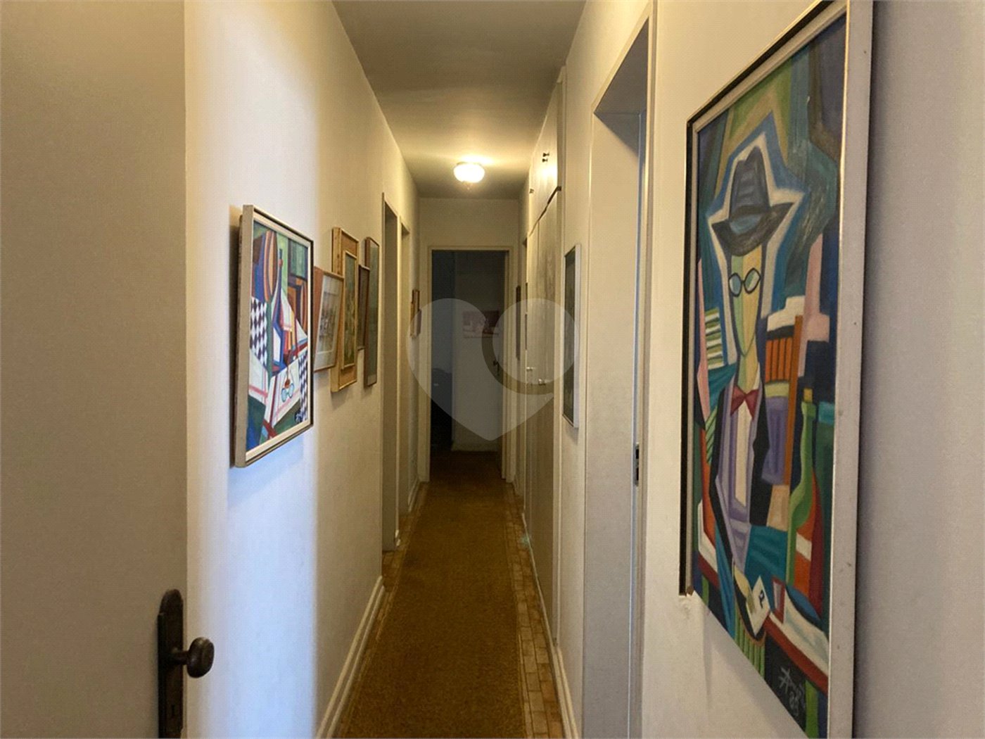 Apartamento à venda com 4 quartos, sendo 1 suíte, em Jardim Europa, São Paulo, SP