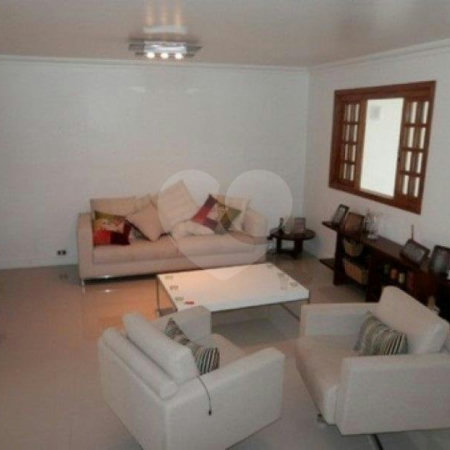 Sobrado à venda com 3 quartos, sendo 1 suíte, em Jardim Prudência, São Paulo, SP