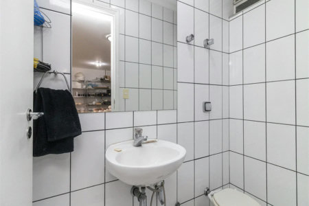 Casa à venda com 3 quartos, sendo 2 suítes,  em Alto de Pinheiros, São Paulo, SP