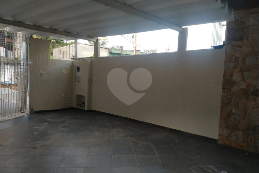 Sobrado à venda com 3 quartos, sendo 1 suíte, em Tremembé, São Paulo, SP