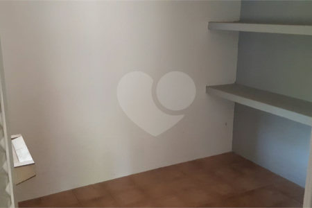 Casa à venda com 4 quartos, sendo 2 suítes, em Cidade Jardim, Araraquara, SP