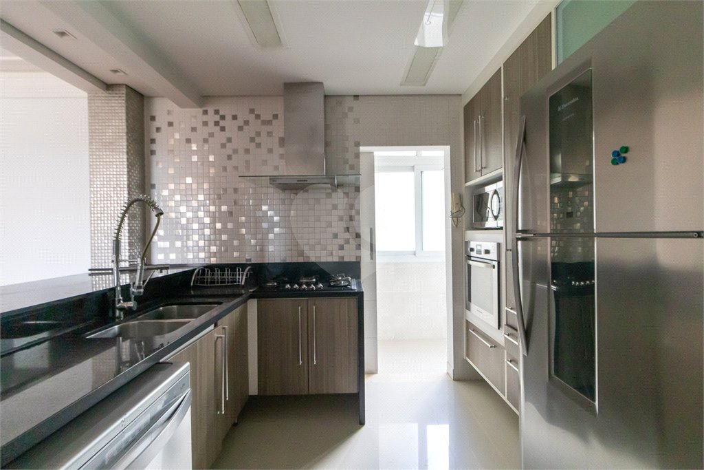 Apartamento à venda com 2 quartos, sendo 1 suíte, em Jardim Paulista, São Paulo, SP