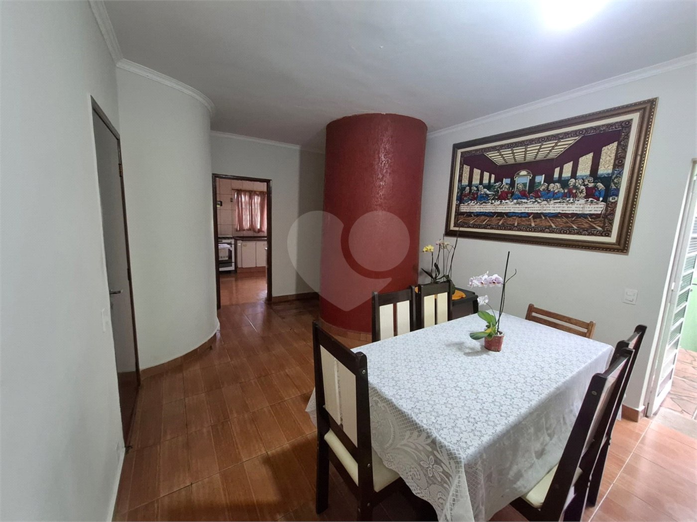 Casa à venda com 4 quartos, sendo 3 suítes,  no Centro, Indaiatuba, SP