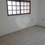 Sobrado à venda com 4 quartos, sendo 1 suíte, em Jardim Hubert, Indaiatuba, SP