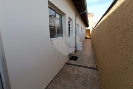 Casa à venda com 3 quartos, sendo 1 suíte,  em Loteamento Jardim do Sol (mailasqui), São Roque, SP