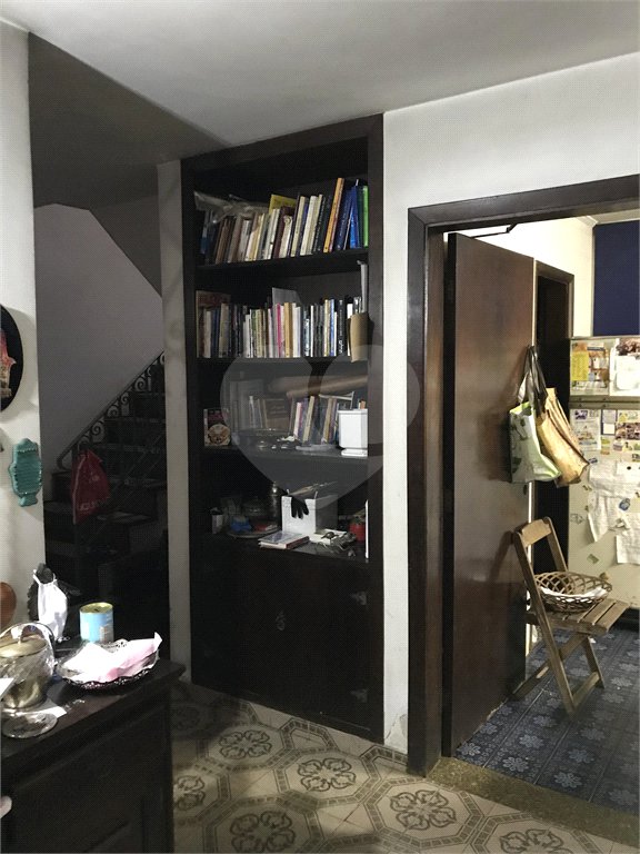 Sobrado à venda com 4 quartos, sendo 2 suítes,  em Vila Mariana, São Paulo, SP