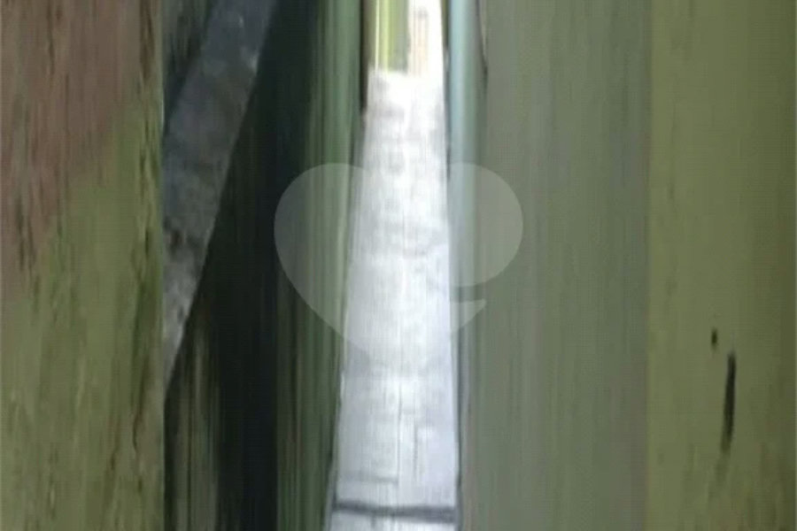 Sobrado à venda com 4 quartos, sendo 1 suíte, em Vila Santo Antônio, São Paulo, SP