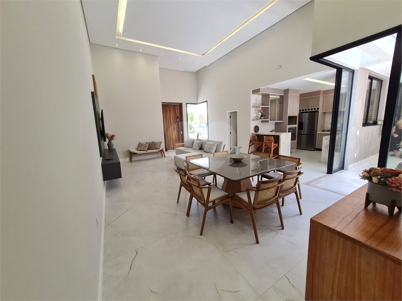 Casa à venda com 3 suítes no condomínio Residencial Duas Marias, Indaiatuba - SP