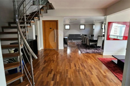 Apartamento à venda com 4 quartos, sendo 3 suítes, em Jardim Paulista, São Paulo, SP