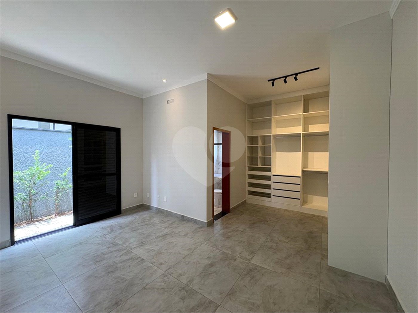 Casa à venda com 3 suítes no condomínio Alphaville Nova Esplanada 3, Votorantim - SP