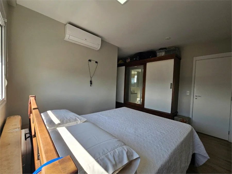 Apartamento à venda com 2 suítes em Vila Anastácio, São Paulo, SP