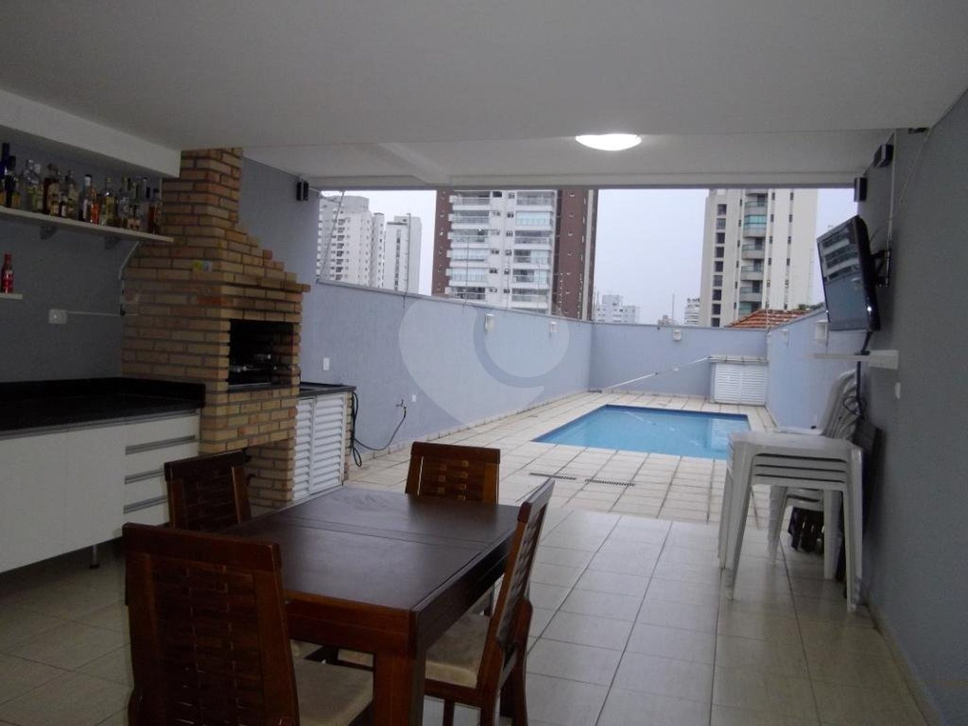 Sobrado à venda com 3 suítes em Santa Teresinha, São Paulo, SP