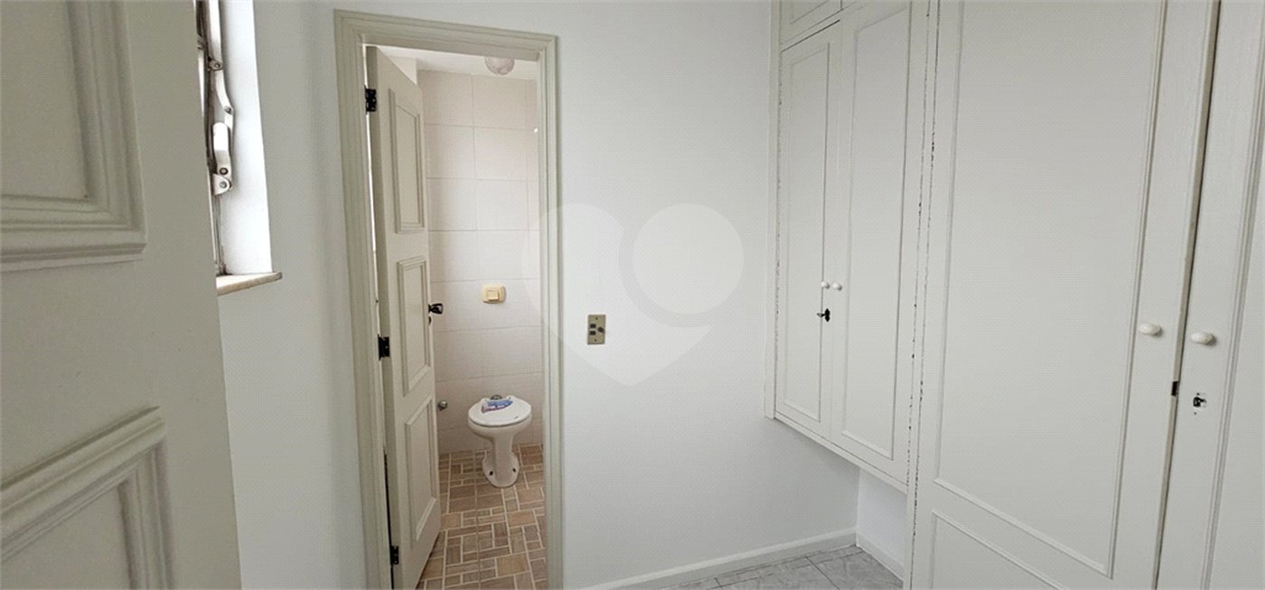 Apartamento à venda com 4 quartos, sendo 1 suíte, em Tijuca, Rio de Janeiro, RJ
