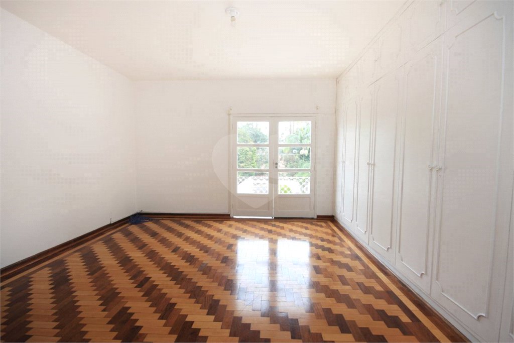 Sobrado à venda com 4 quartos, sendo 2 suítes,  em Alto da Boa Vista, São Paulo, SP