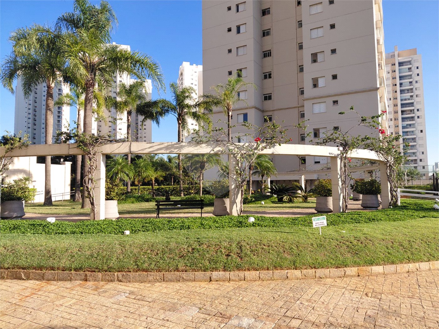Apartamento à venda com 3 quartos, sendo 1 suíte, em Vila Leopoldina, São Paulo, SP